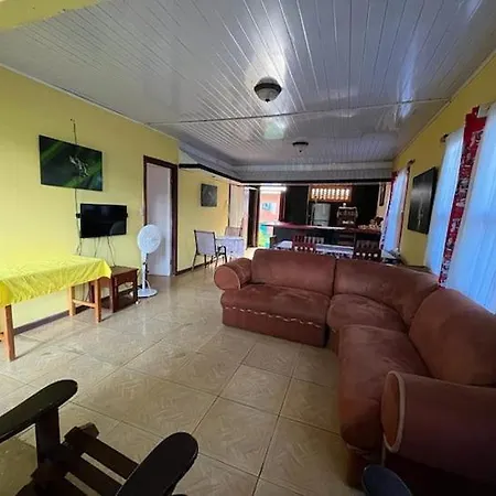 Casa Artavia Villa Tortuguero Exterior photo