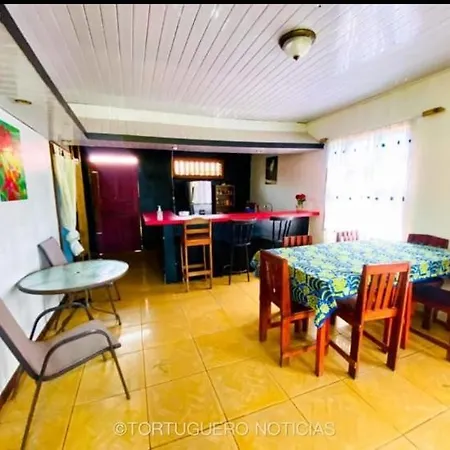 Casa Artavia Villa Tortuguero Room photo